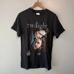 Twilight Saga Edward Bella Short Sleeve Graphic T-Shirt Black Size Medium NEW